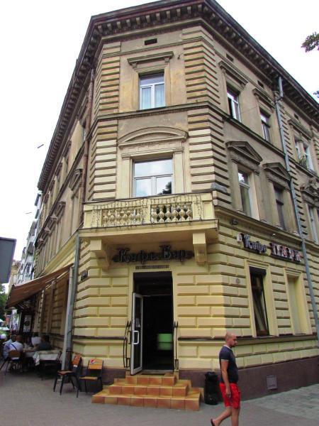 Апартаменты Двухкомнатные Для 6Х Около Парка В Центре Lviv Exteriör bild