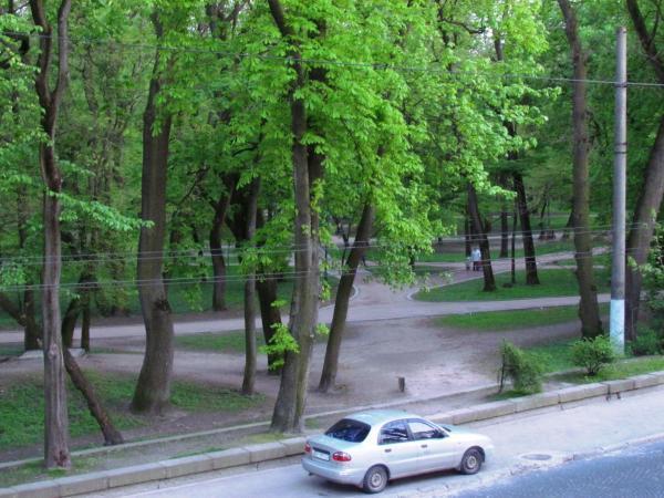 Апартаменты Двухкомнатные Для 6Х Около Парка В Центре Lviv Exteriör bild